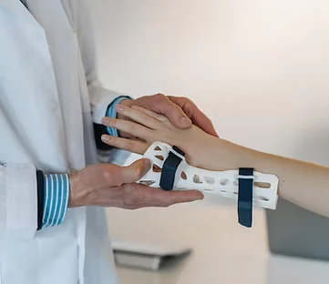 Distal Radius Fracture Solutions project image from Peter Sun’s original portfolio.